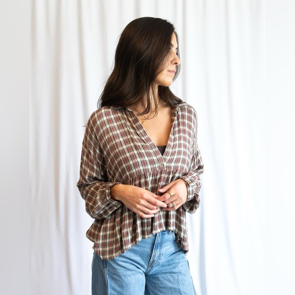 American Eagle Plaid Top - Picture 7 of 11